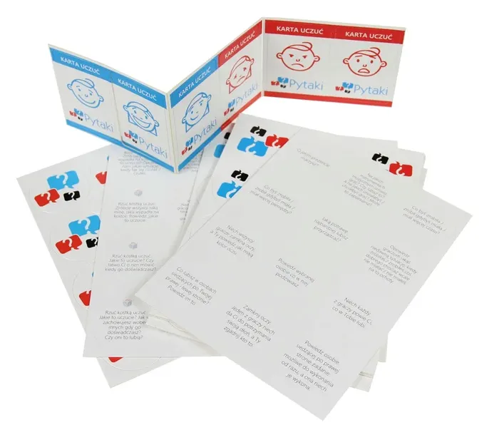 gra-pytaki-material-karton-papier-plastik