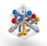 smart-games-criss-cross-cube-eng-iuvi-games-minimalna-liczba-graczy-1