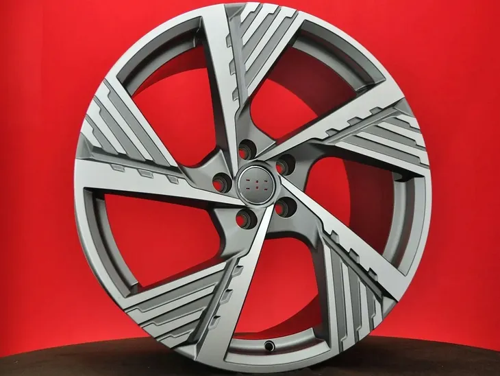 felgi-19-5x112-audi-a8-d5-e-tron-ge-wzor-piecioramienne
