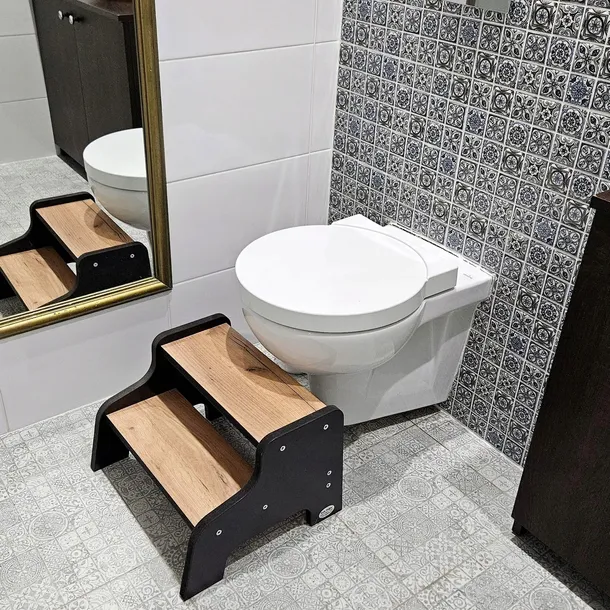 schodki-podest-podnozek-czarno-debowy-sc-315-szerokosc-produktu-40-cm