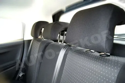 skoda-fabia-1-i-model-1999-2008r-pokrowce-samochodowe-stan-nowy-material-material-tapicerski-zakard