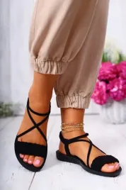 czarne-sandaly-damskie-plaskie-eleganckie-modne-na-lato