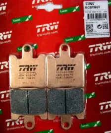 klocki-przod-trw-lucas-triumph-1200-trophy-se-13-17