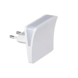 biala-lampka-wtykowa-do-kontaktu-z-czujnikiem-zmierzchu-hofi-kanlux