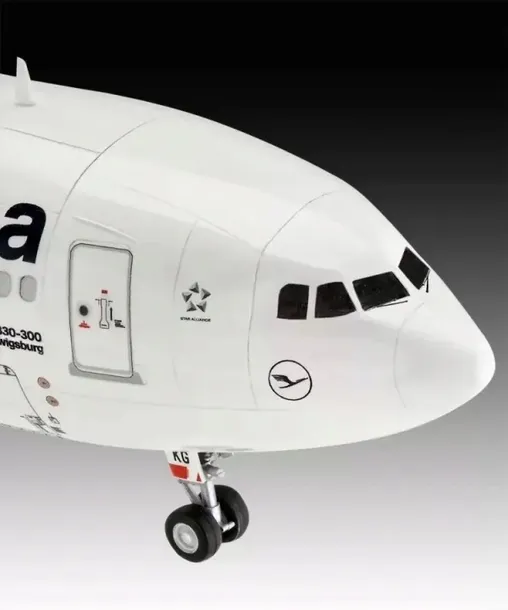 samolot-airbus-a330-300-lufthansa-marka-revell-model-03816