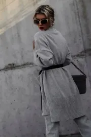 elegancki-klasyczny-stylowy-welniany-kardigan-z-kieszeniami-szary