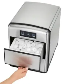 kostkarka-do-lodu-maszyna-15kg-lodu-proficook-pc-e