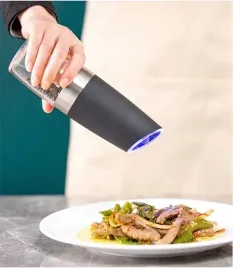 zestaw-mlynkow-pieprzu-soli-mlynek-elektryczny-grawitacyjny-podswietlany