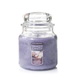 yankee-candle-mala-swieca-lavender-vanilla-104g