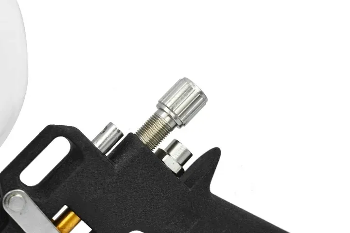 pistolet-malarski-stanley-przeplyw-maksymalny-250-l-min