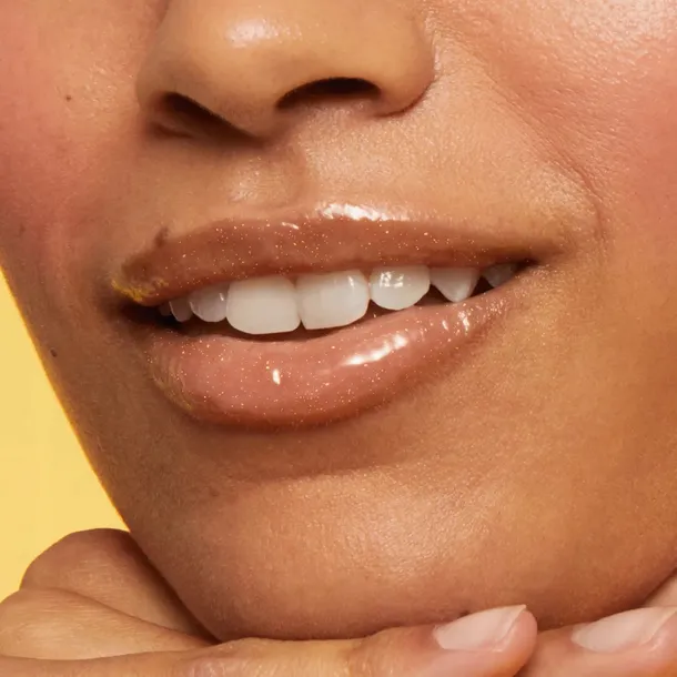oriflame-mango-blyszczyk-do-ust-oncolour-oh-sweet-kod-producenta-46589