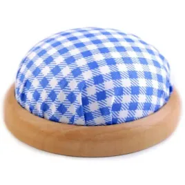 poduszka-poduszeczka-na-szpilki-igly-igielnik-z-drewniana-podstawa