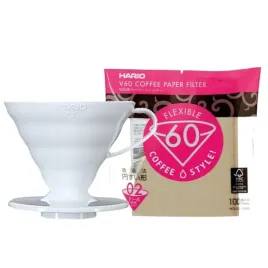hario-drip-plastikowy-v60-02-bialy-filtry-papierowe-brazowe-100szt