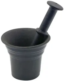 mozdzierz-zeliwny-kuchenny-tluczek-ubijak-o105cm