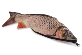 piornik-tuba-do-szkoly-saszetka-karp-ryba-smieszny-prezent