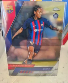 topps-chrome-22-23-fc-barcelona-geyse-rookie