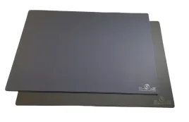 mata-robocza-pod-monety-na-biurko-granatowa