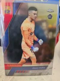 topps-chrome-22-23-fc-barcelona-inaki-pena-rookie