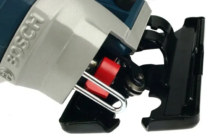wyrzynarka-710w-gst-8000e-bosch