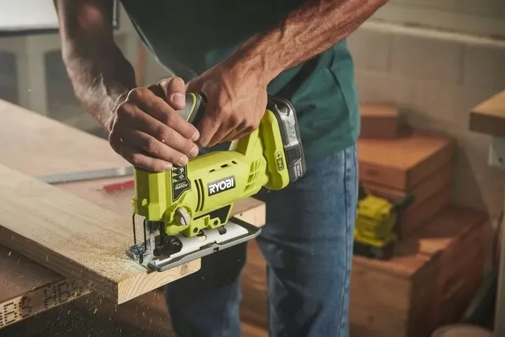 ryobi-wyrzynarka-r18js-0