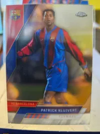 topps-chrome-22-23-fc-barcelona-patrick-kluivert
