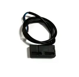 czujnik-magnetyczny-z-podstawkami-kontraktron-faac-740-741