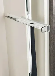 wieszak-na-krawaty-bialy-prawy-boczny-blum-starax-s-6737-w