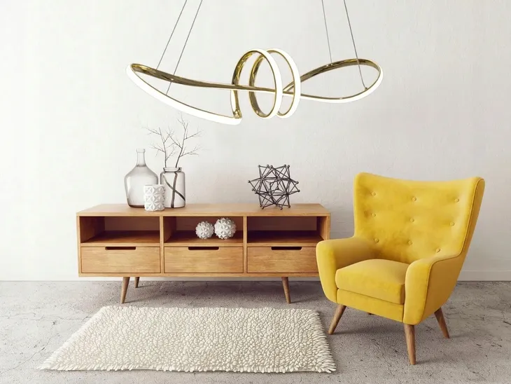 nowoczesna-lampa-sufitowa-wiszaca-led-zlota-ring-zyrandol-app824-cp-material-dominujacy-metal