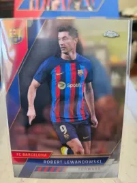 topps-chrome-22-23-fc-barcelona-lewandowski