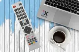 pilot-do-android-tv-sharp-technika-google-tv-netflix-youtube-baterie-gratis-kod-producenta-5902270783599
