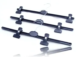 wieszaki-klamrowe-ubraniowe-zabki-do-spodni-spodnic-wieszak-40cm-50szt