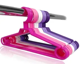 wieszaki-dzieciece-kolorowe-zestaw-dla-dziewczynki-na-ubrania-odziez