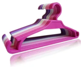 wieszaki-dzieciece-kolorowe-na-odziez-ubrania-zestaw-dla-dziewczynki-rozowe