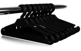 wieszaki-dzieciece-czarne-dla-dzieci-na-ubrania-odziez-odziezowe-do-szafy