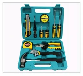 zestaw-narzedzi-przenosny-srubokrety-12-el-walizka