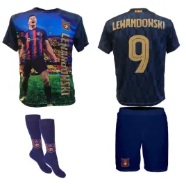 lewandowski-barcelona-foto-stroj-getry-r-134