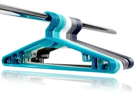 wieszaki-meskie-kolorowe-zestaw-meski-duze-mocne