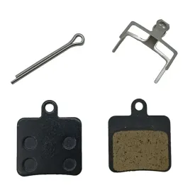 czarne-klocki-polmetaliczne-uchwyt-z-zawleczka-do-hulajnog-elektrycznych