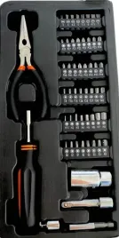 zestaw-kluczy-narzedzi-w-walizce-140-el