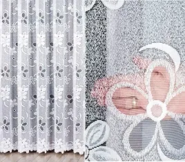 firana-zakardowa-renata-200x250cm-prosta-w-kwiaty-gotowa-z-obszyciem