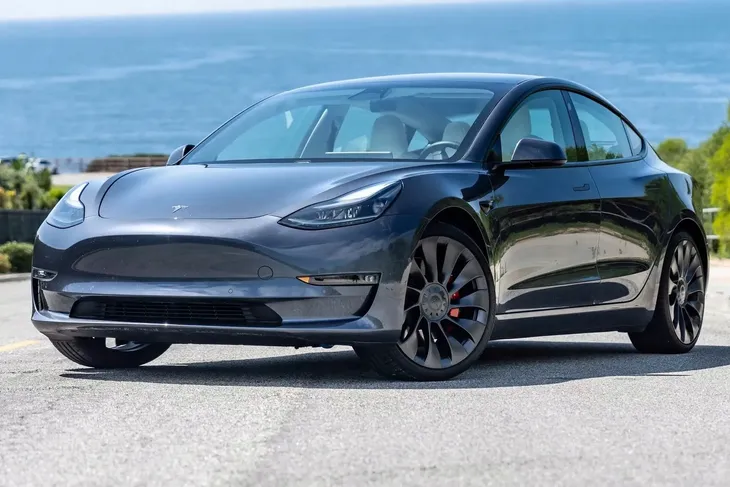felgi-19-5x1143-do-tesla-model-y-uberturbine-rozstaw-srub-5x114-3