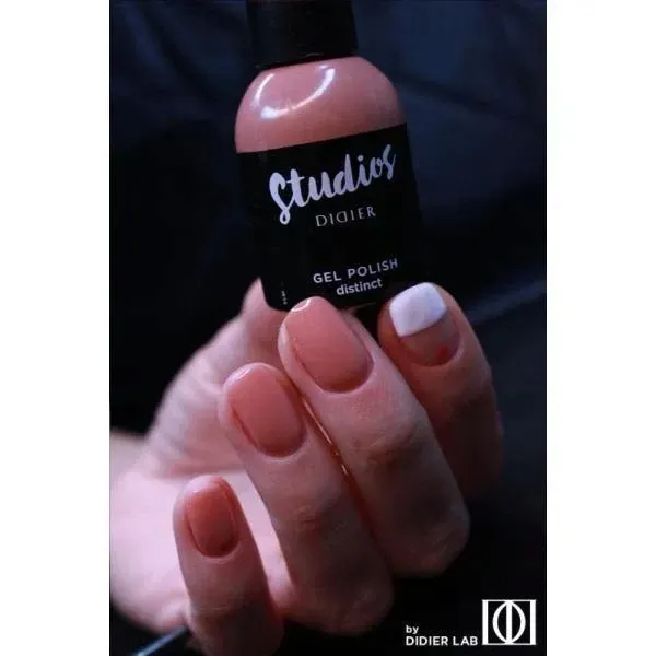 lakier-hybrydowy-studios-didier-distinct-8ml