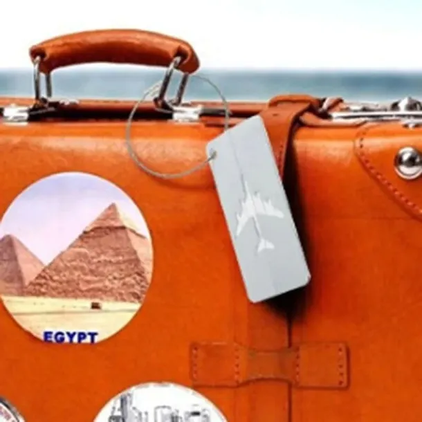 identyfikator-adresowy-na-walizke-do-samolotu-model-zawieszka-na-bagaz-identyfikator