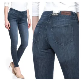 damskie-spodnie-jeansowe-wrangler-skinny-25-32