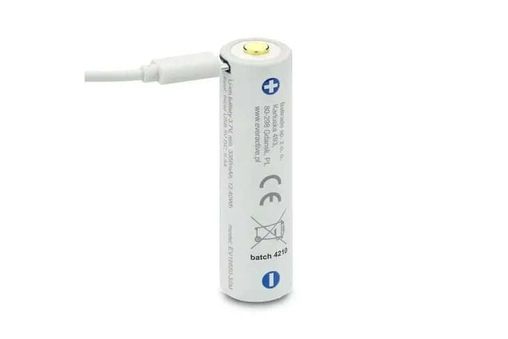 akumulator-everactive-18650-3500mah-micro-usb-technologia-wykonania-akumulator-litowo-jonowy