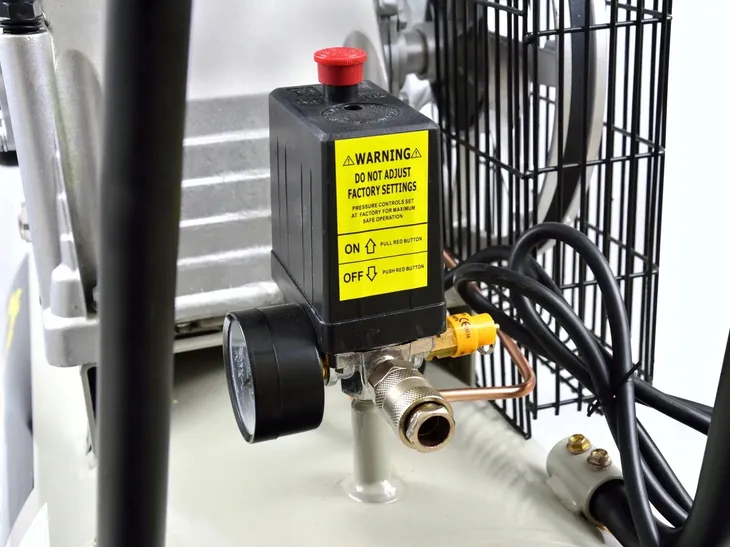 kompresor-olejowy-100l-typ-z-big-1-moc-3-kw
