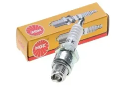 swieca-zaplonowa-ngk-c7hsa-skutery-4t-zipp-romet