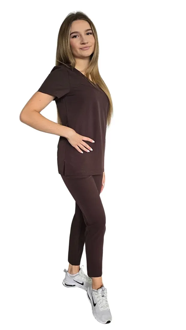 komplet-medyczny-czekoladowy-basic-premium-roz-s