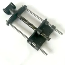 stolowe-imadlo-czolowe-178mm-7cali-375kg-czarne