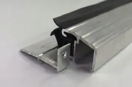 prog-aluminiowy-z-uszczelka-do-drzwi-technicznych